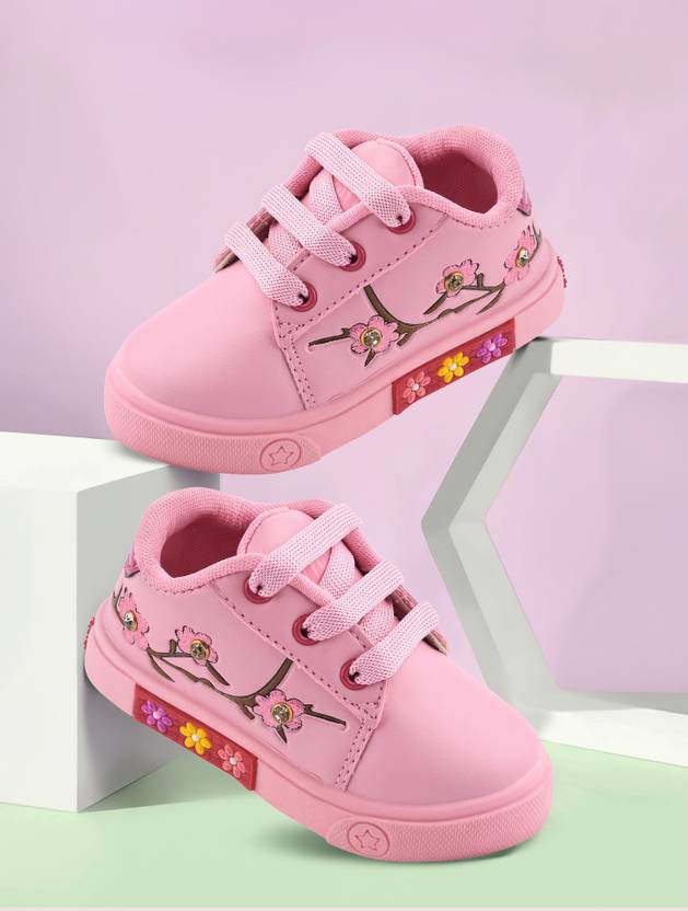 kats Girls Lace Sneakers