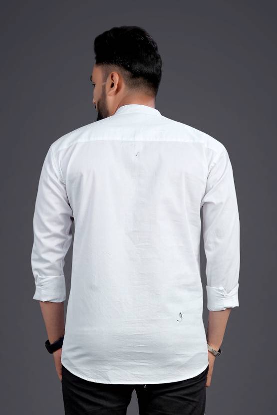 Men Solid Cotton Blend Straight Kurta  (White)
