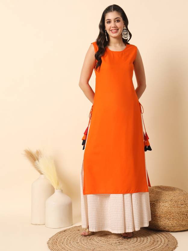 Meeranshi Women Solid Straight Kurta