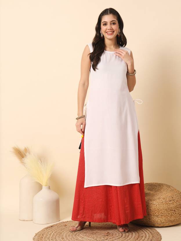 Meeranshi Women Solid Straight Kurta