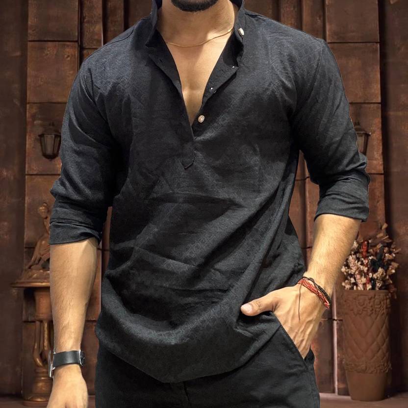 VISHV Men Solid Cotton Blend Straight Kurta (Black)