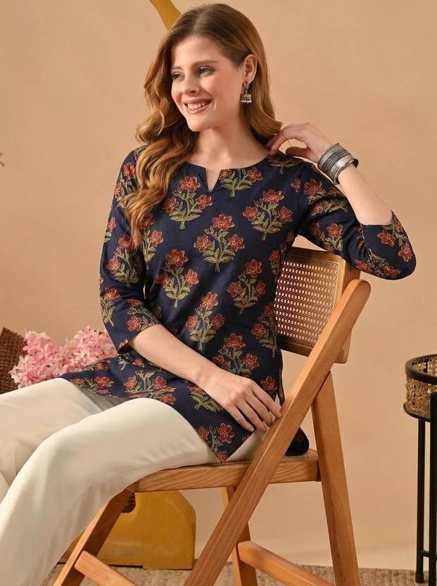 Pjyot by Surhi Women Floral Print Straight Kurta