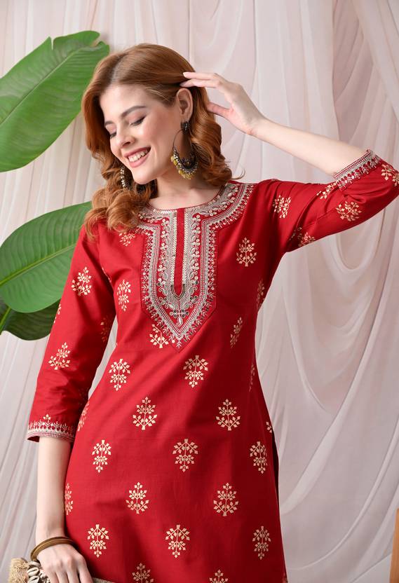 KKOUTFITS Women Embroidered Straight Kurta