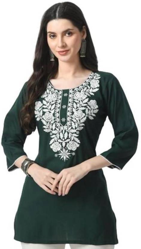 ILMA CREATION Women Embroidered Straight Kurta