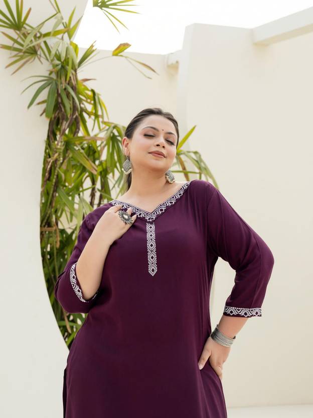 Pjyot by Surhi Women Solid Straight Kurta