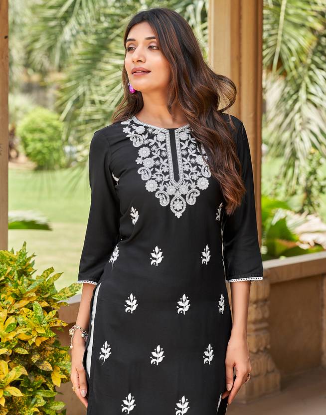Divastri Embroidered Georgette Straight Kurta for Women