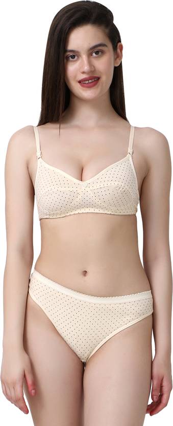 HouseOfCommon Lingerie Set