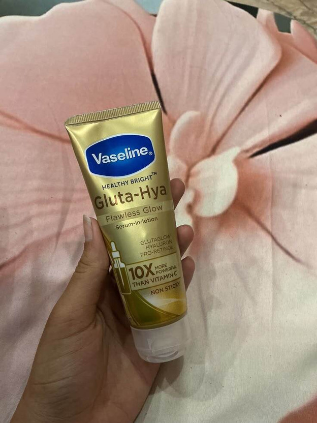 Vaseline Gluta-Hya Luminous Defense SPF 50 PA+++ 70ml