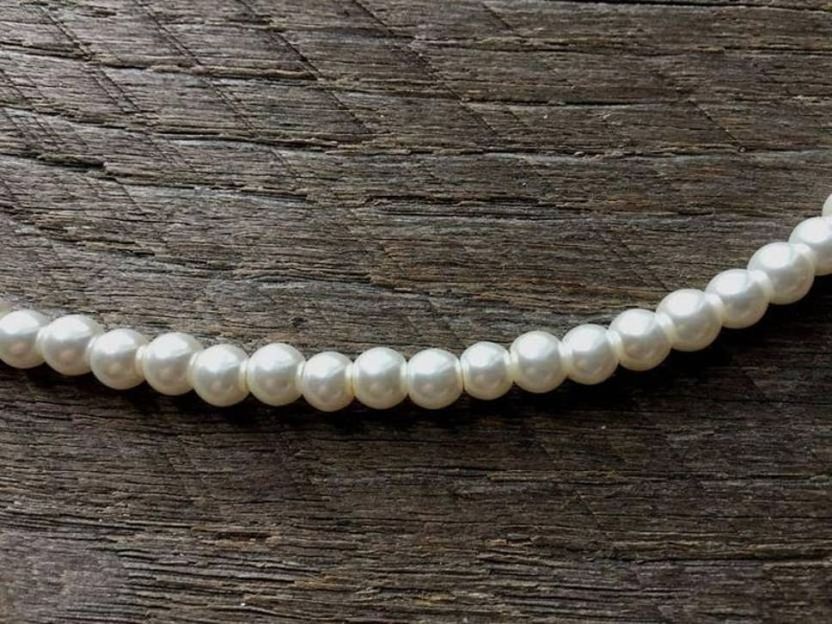 KsOna Men's White Mother of Pearl Necklace - Image 2