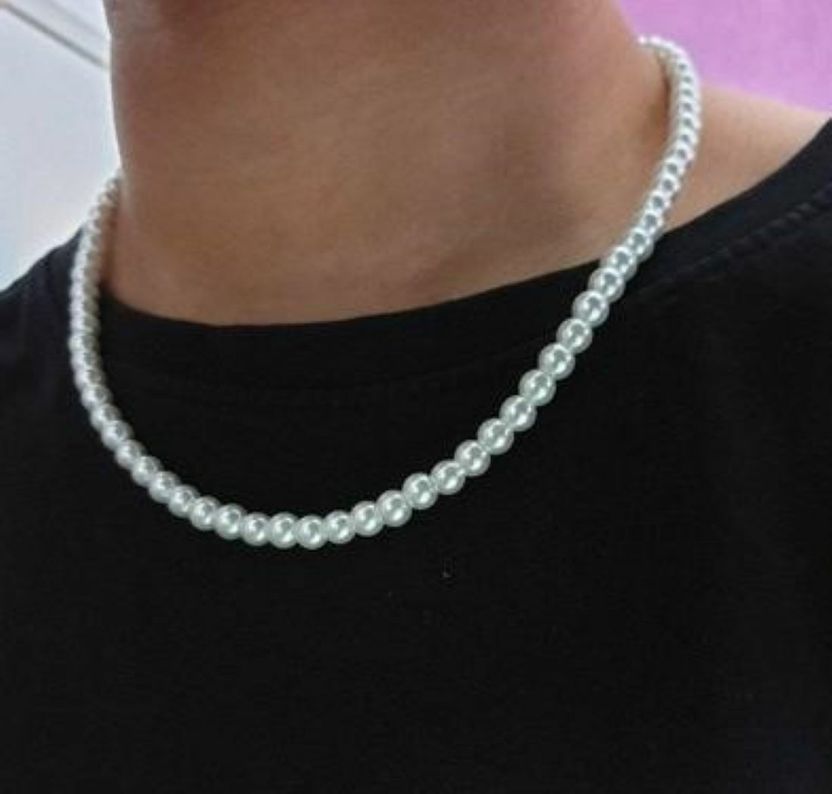 KsOna Men's White Mother of Pearl Necklace - Image 9