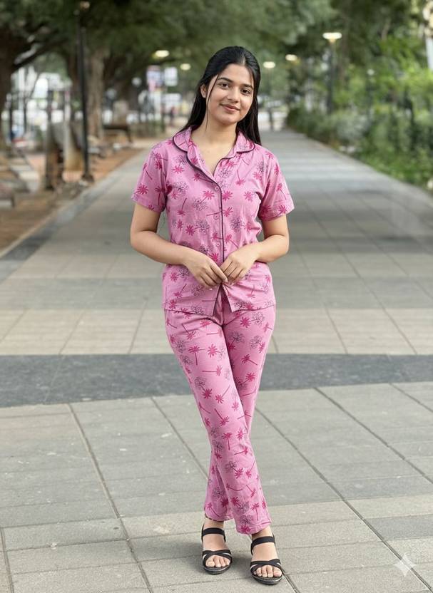 Aeronyx Women Graphic Print Pink Night Suit Set