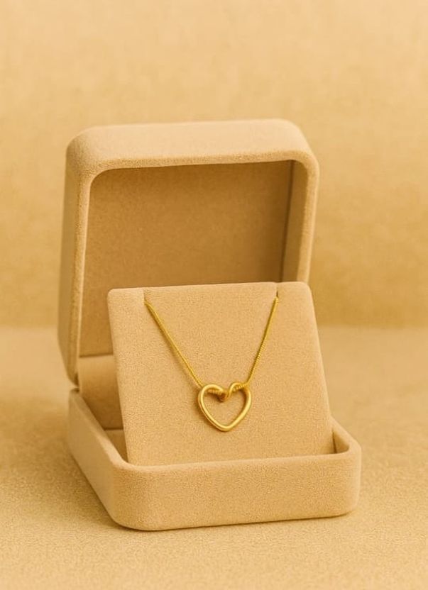 Misba 18k Gold Open Heart Pendant Set - Image 7