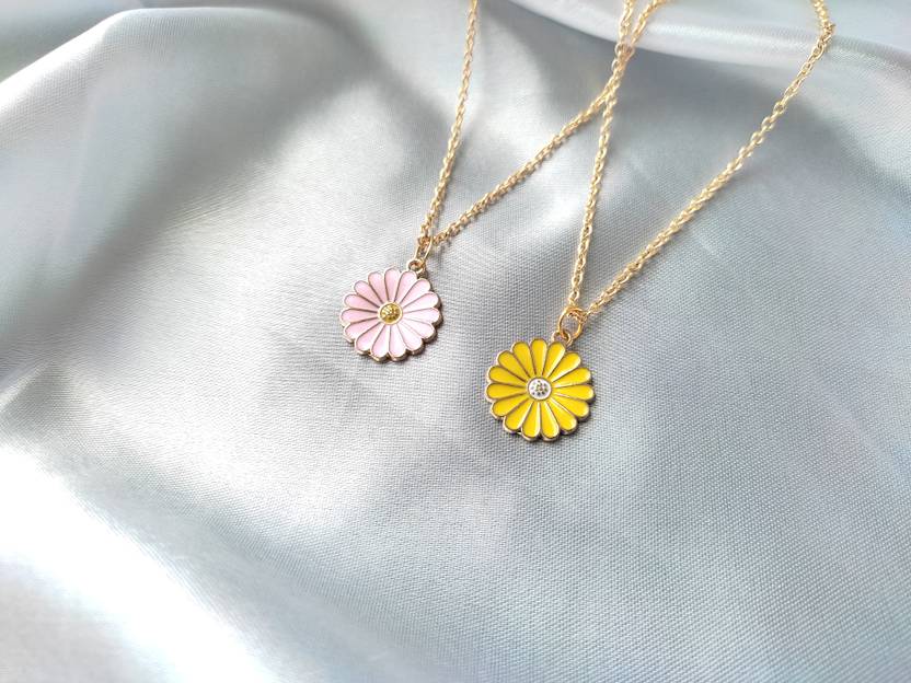Jewelsbysirani Pack of 2 stylish Korean beautiful daisy pendant necklace combo for girls/ women Gold-plated Alloy