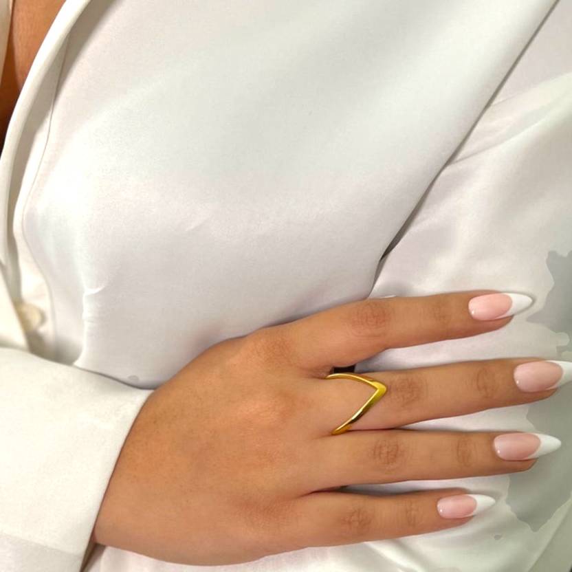 ADF- Anti Tarnish Gold plated Aesthetic Ring for Unisex. Stainless Steel Gold Plated Ring