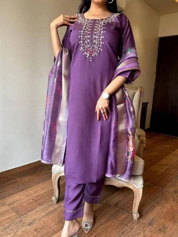 AEBA FASHION Embroidered Kurta, Trouser/Pant & Dupatta Set
