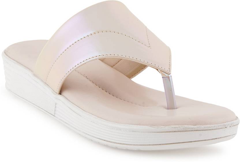 Women Off White Wedges Sandal