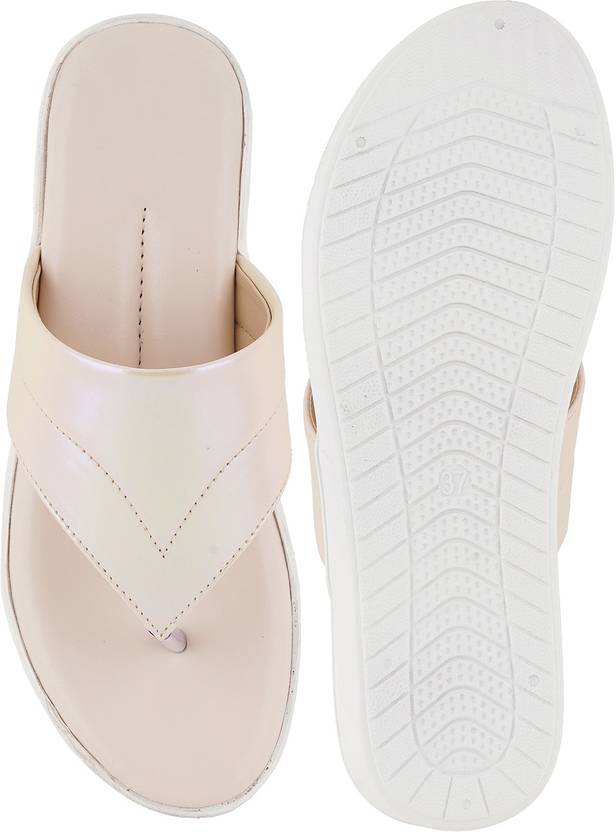 Women Off White Wedges Sandal