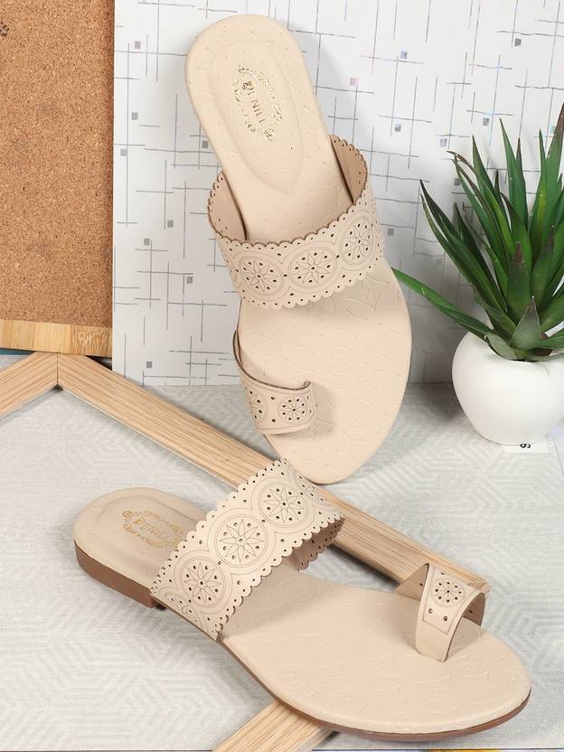 Denill Women Flats Sandal