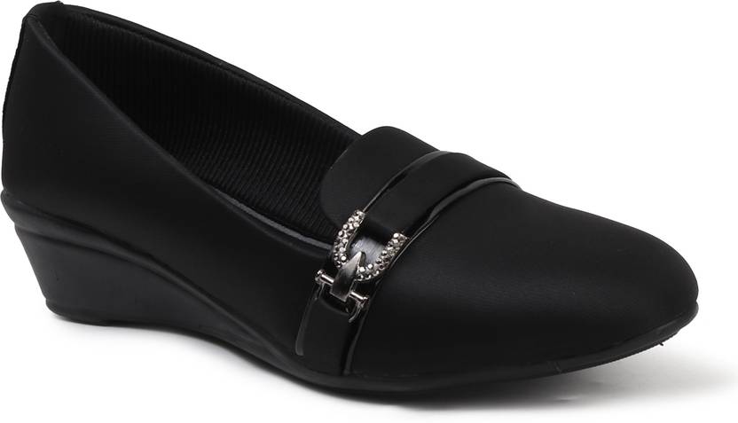 Believo Women Casual Sandal