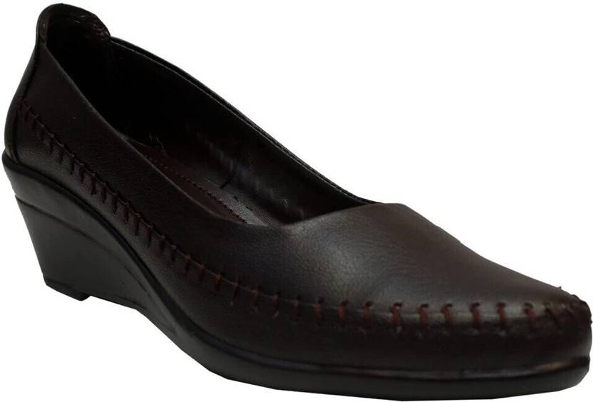banuchi Women Bellies Sandal