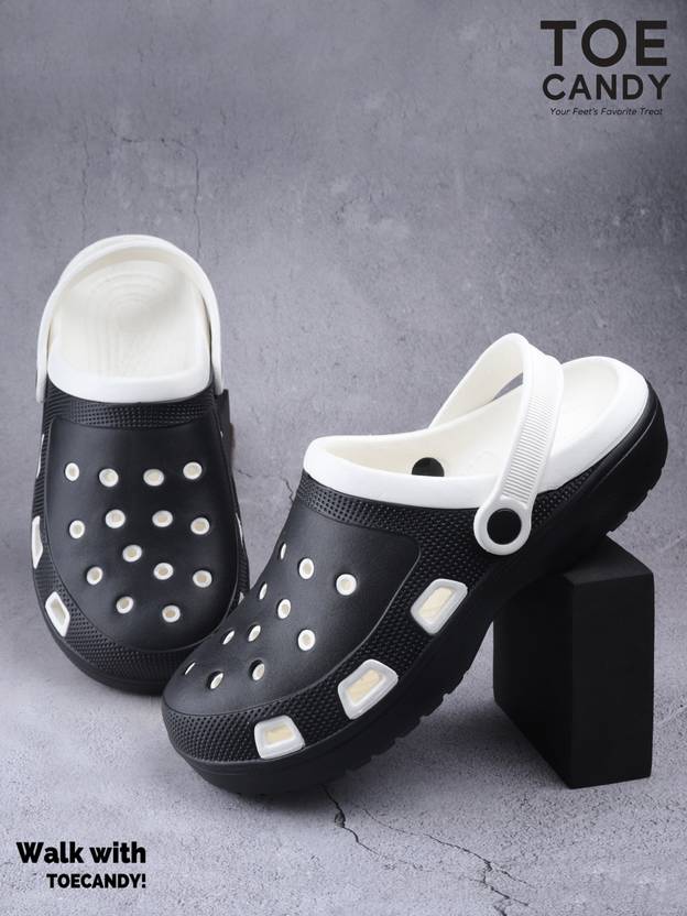 TOE CANDY Men Clogs Sandal
