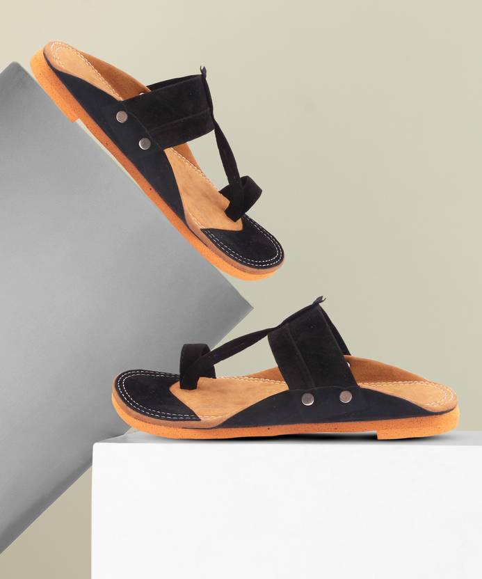 Men Black Flats Sandal