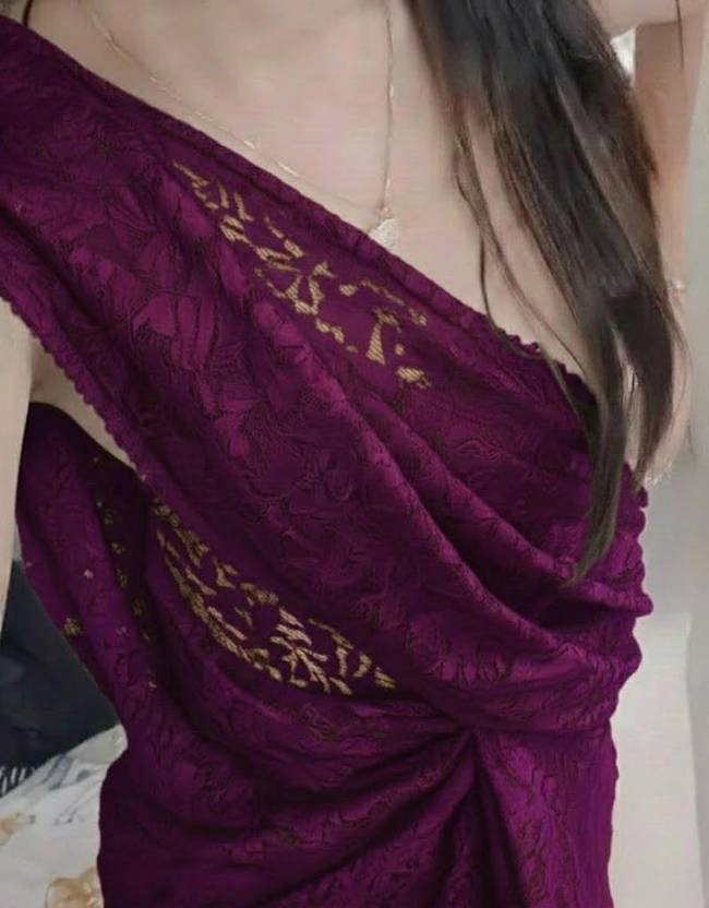 Vraggi Floral Print Bollywood Net Saree