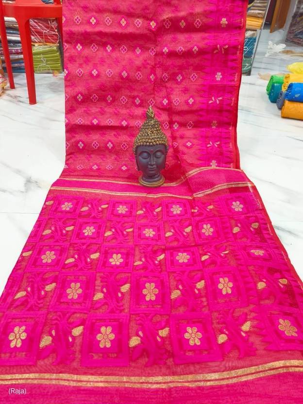 Averis collection Printed, Floral Print, Geometric Print Jamdani Cotton Blend Saree