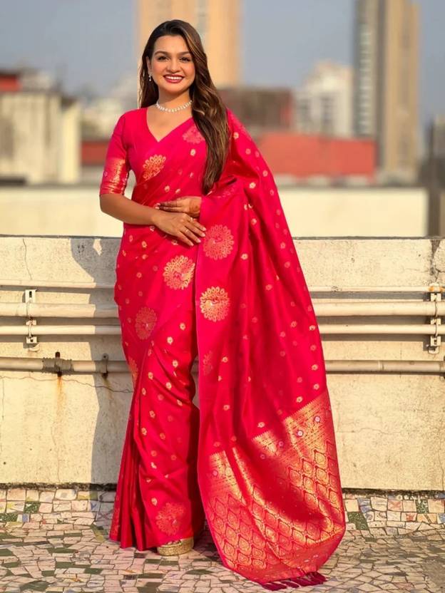 BOXWIN Woven Banarasi Jacquard Saree