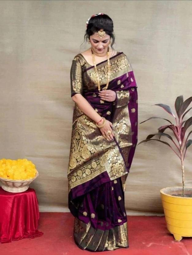 TIGERSNAKE Woven Kasavu Silk Blend Saree