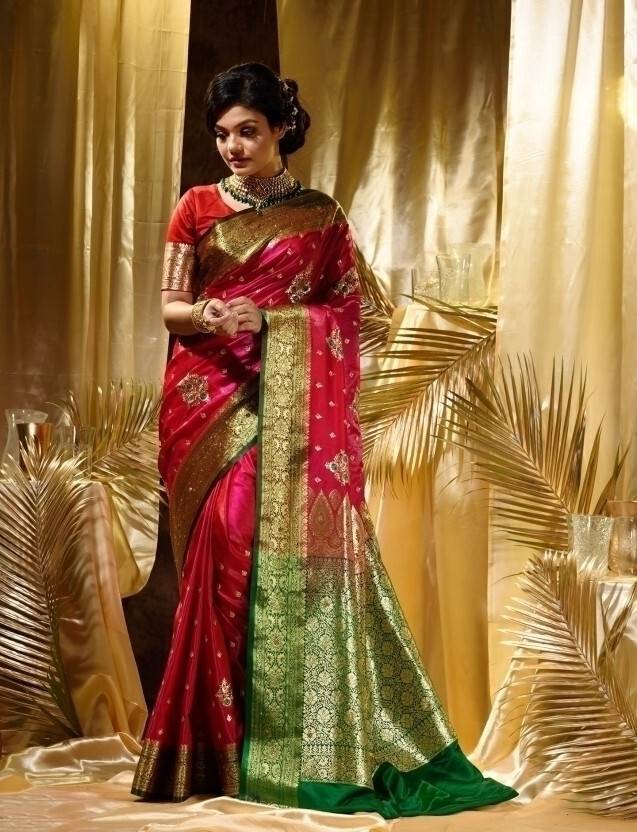 Kanjivaram Palace Embroidered Banarasi Satin Saree (Red, Green)
