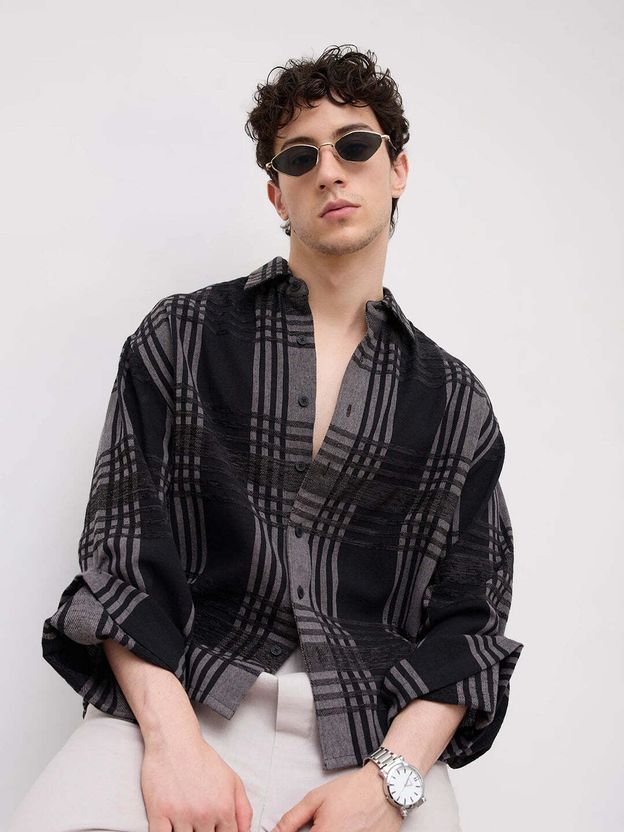 VASTRADO Men Oversized Checkered Shirt - Image 2