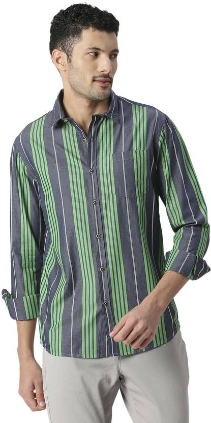 SNX Men Tailored Fit Striped Cut Away Collar Casual Shirt