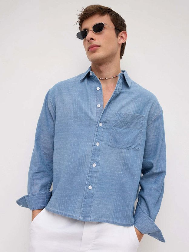 VASTRADO Men Regular Fit Solid Casual Shirt - Image 2