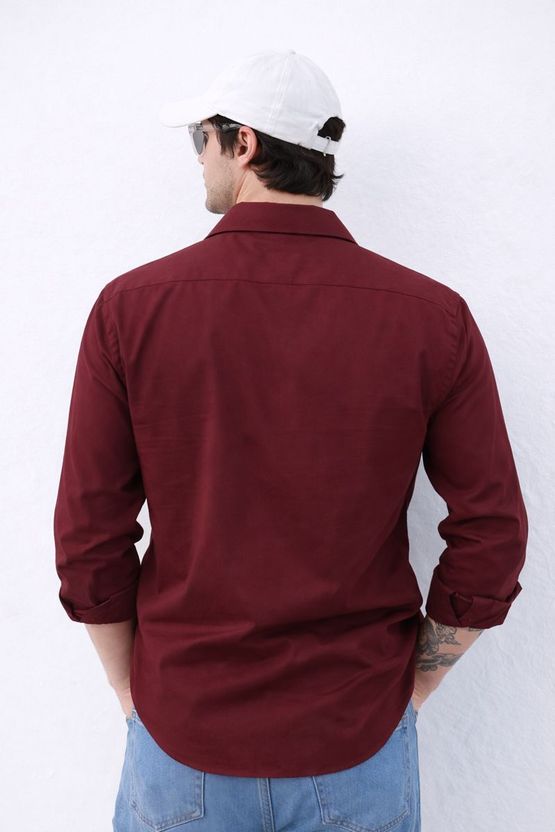 WE KAIKA Men Slim Fit Solid Spread Collar Casual Shirt - Image 2