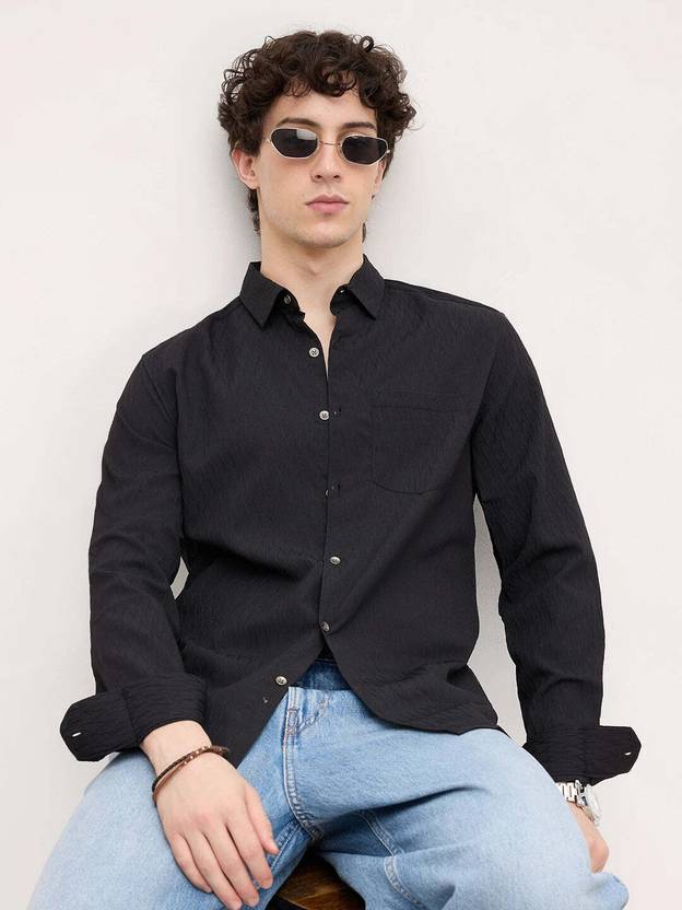 VASTRADO Men Regular Fit Solid Cut Away Collar Casual Shirt