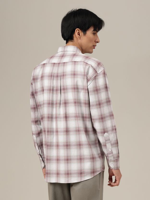 DENNISON Men Oversized Checkered Casual Shirt - Image 2