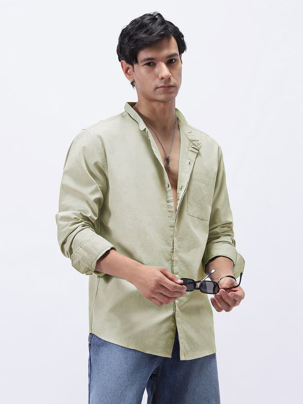 Urbano Men Solid Casual Green Shirt - Image 9