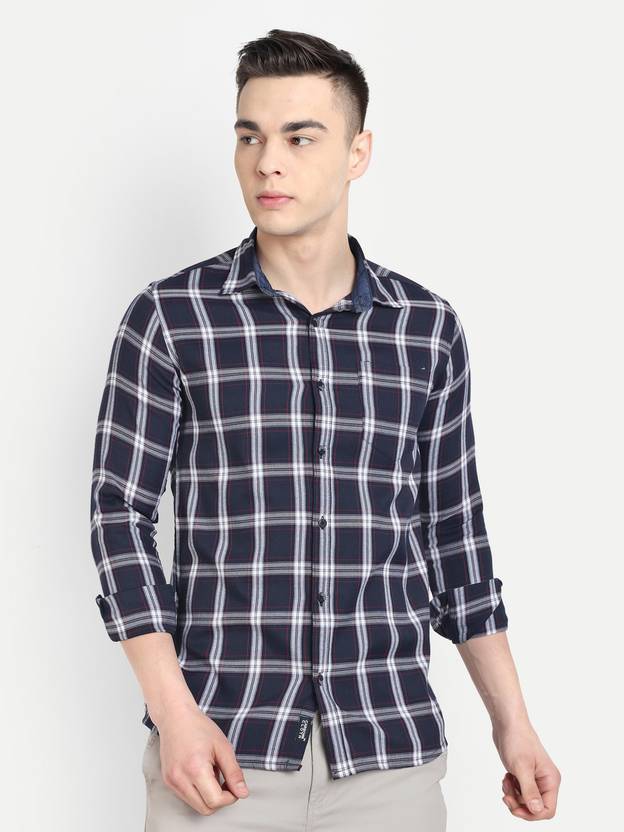 Carbonn Cloth Men Regular Fit Checkered Spread Collar Casual Shirt