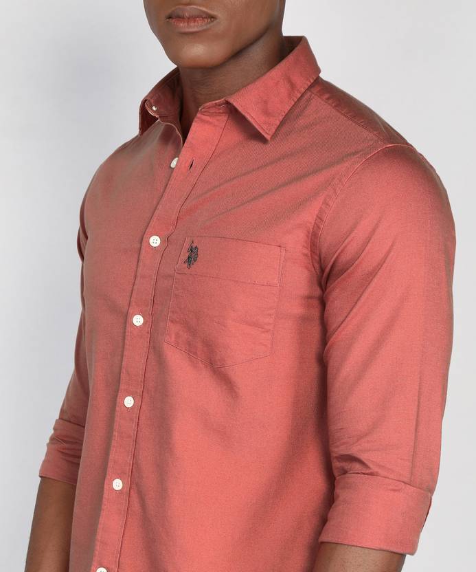 Men Tailored Fit Solid Spread Collar Casual Shirt