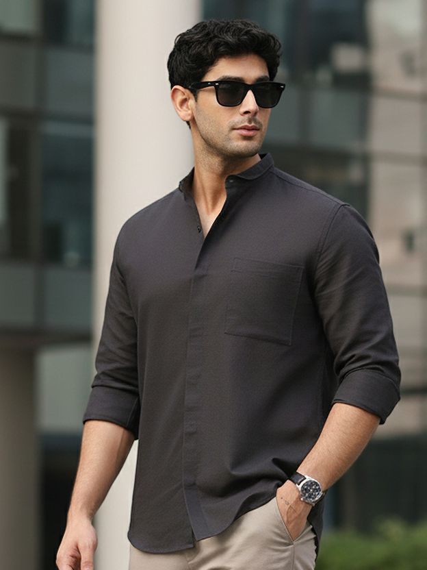 Urbano Men Solid Casual Green Shirt - Image 7