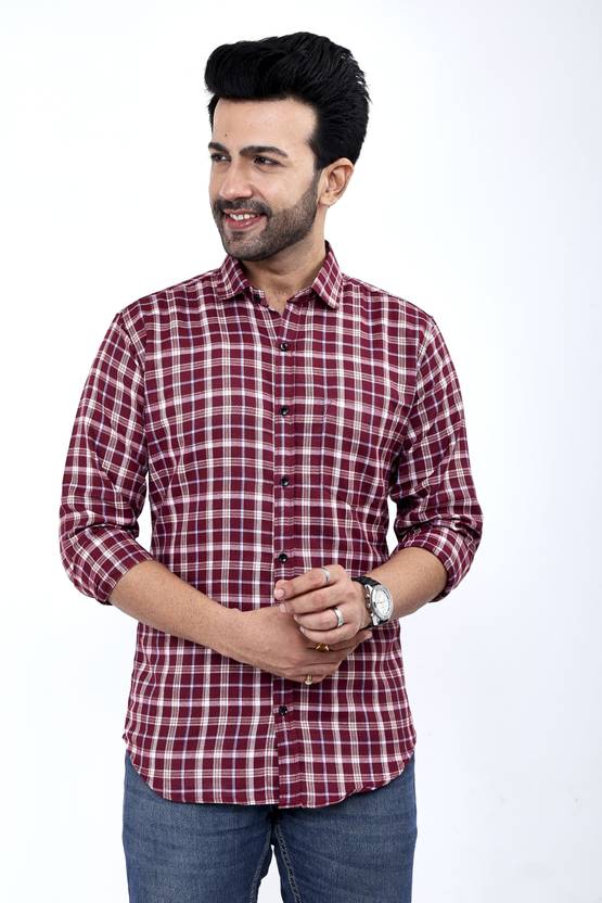 Banana plug Men Regular Fit Checkered Spread Collar Casual Shirt