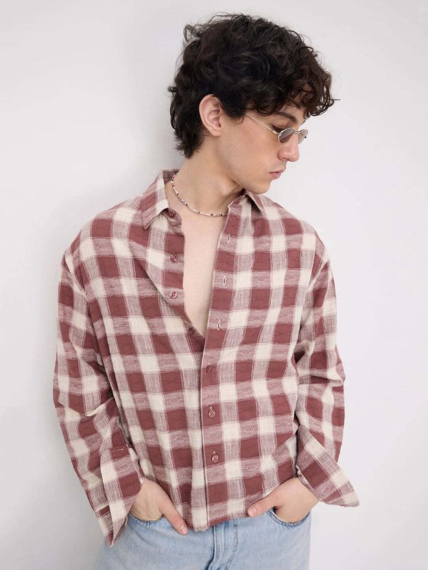 VASTRADO Men Oversized Checkered Casual Shirt - Image 1