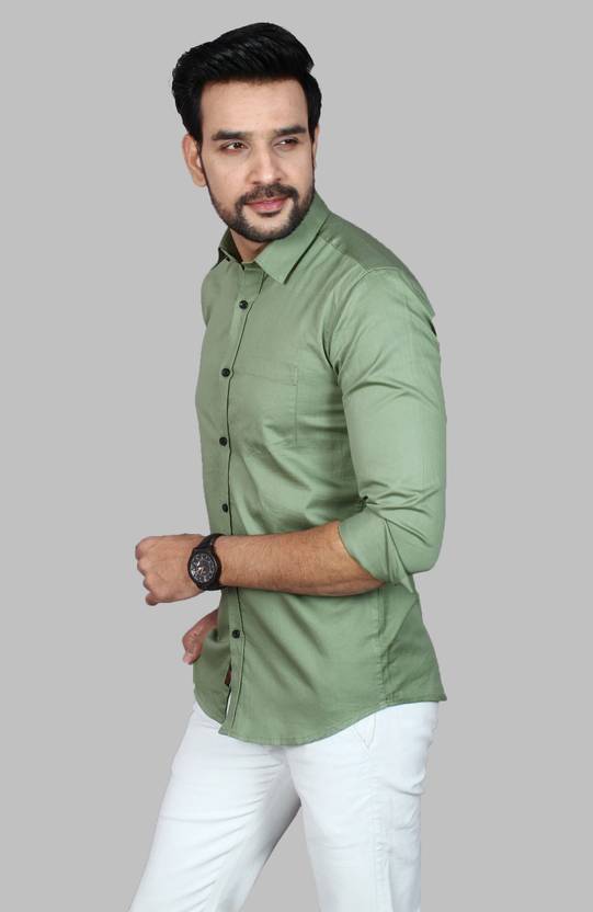 Banana plug Men Regular Fit Solid Spread Collar Casual Shirt