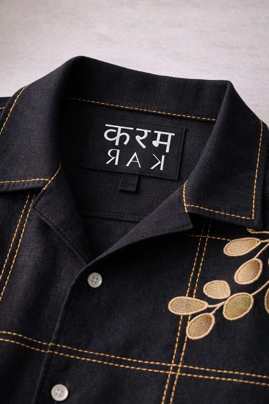 KaramKar Men Regular Fit Embroidered Casual Shirt - Image 1