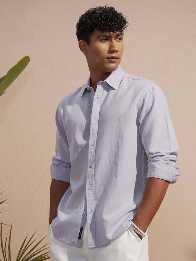 HIGHLANDER Men Relaxed Fit Fit Solid Cut Away Collar Casual Shirt