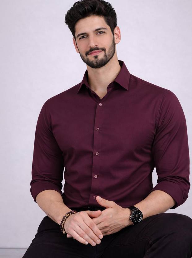 PRIVASTRAM Men Solid Formal Maroon Shirt