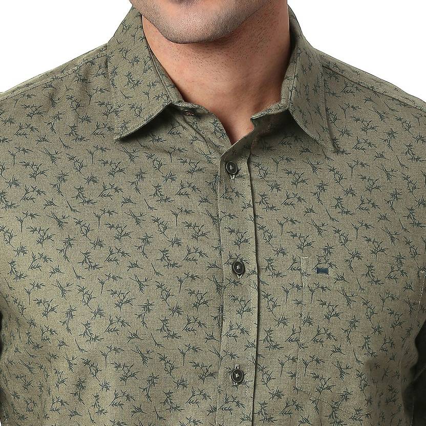 Men Slim Fit Printed Spread Collar Casual Shirt
