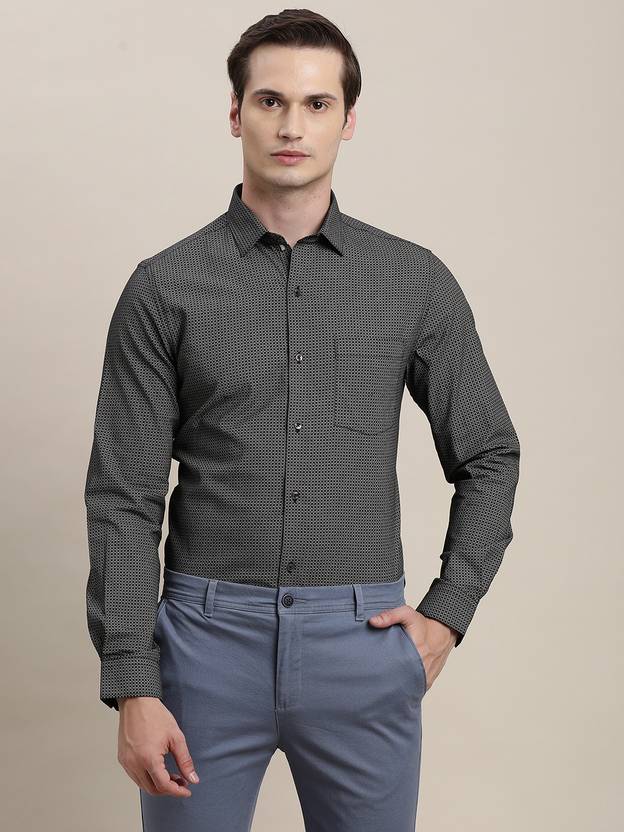 TURTLE Men Slim Fit Printed Spread Collar Formal Shirt