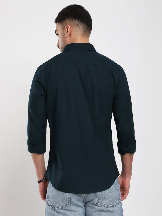 VASTRADO Men Slim Fit Solid Cut Away Collar Casual Shirt